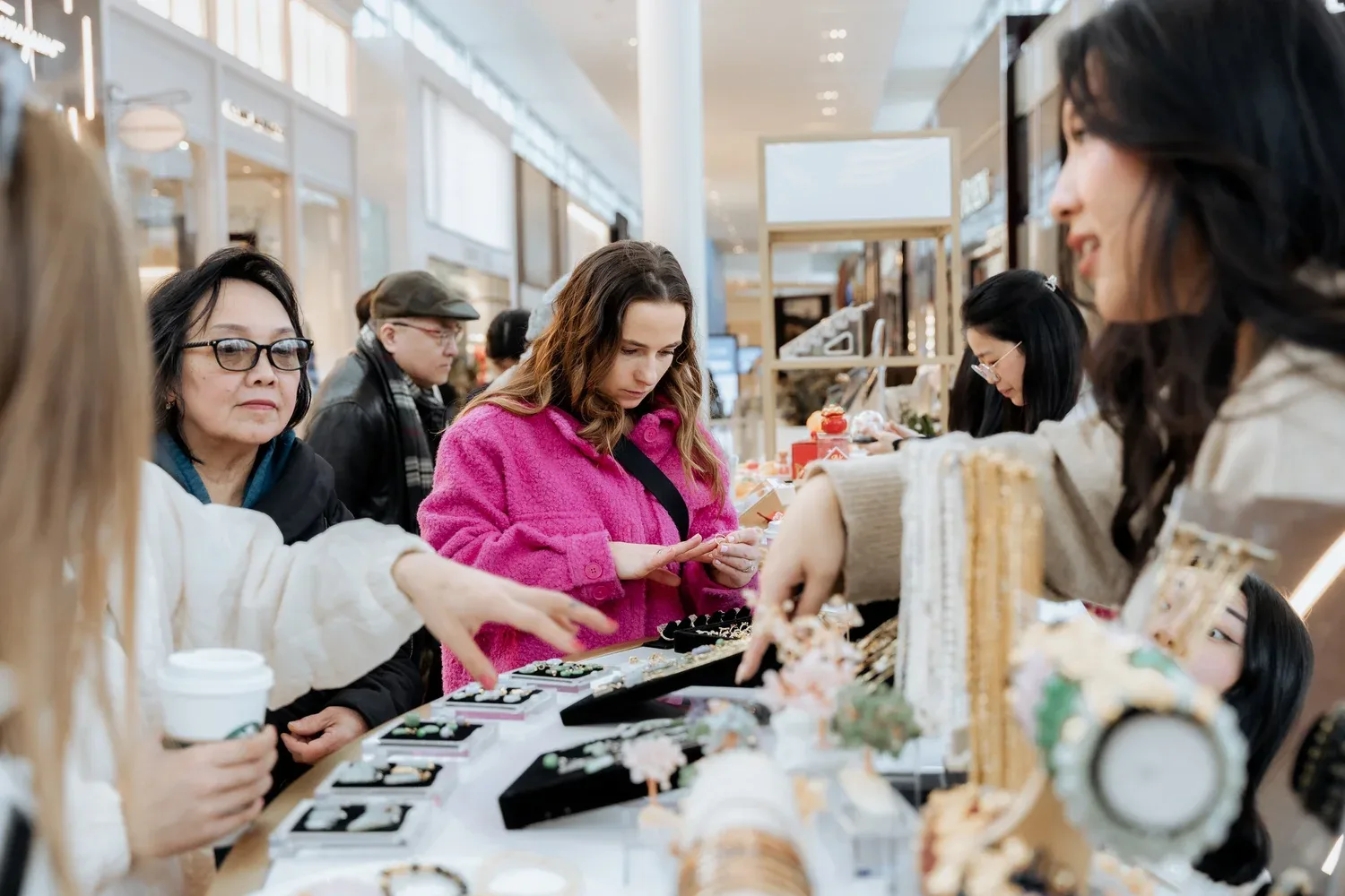 VBRNT market shoppers and vendors
